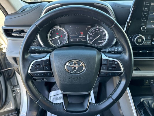 2022 Toyota Highlander XLE in Santa Rosa, CA - RCU Auto Services